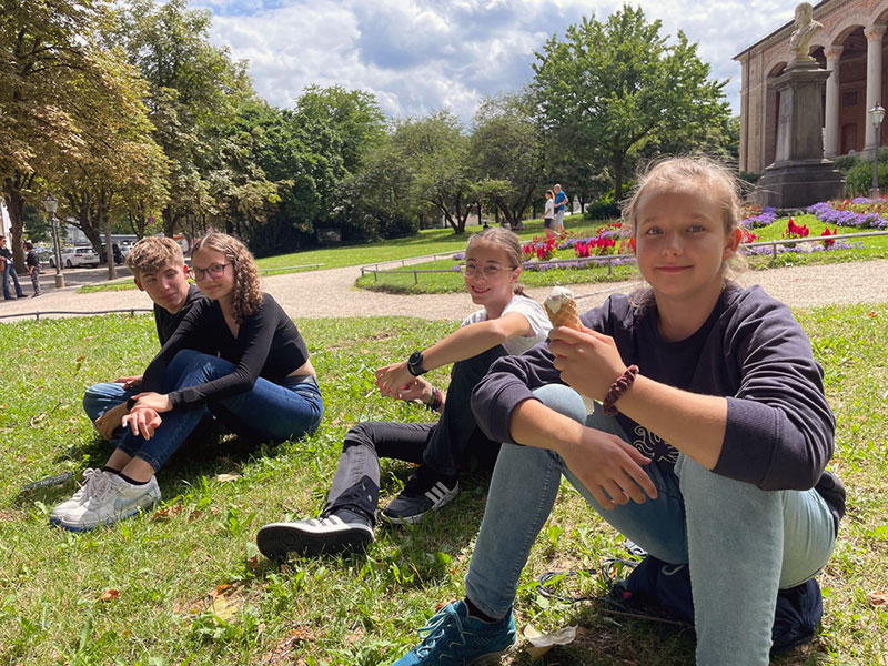 Schülerinnen der Klasse8 des Pädagogiums Baden-Baden